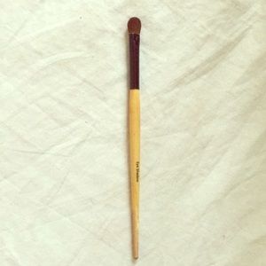 Bobbi Brown eye shadow Brush